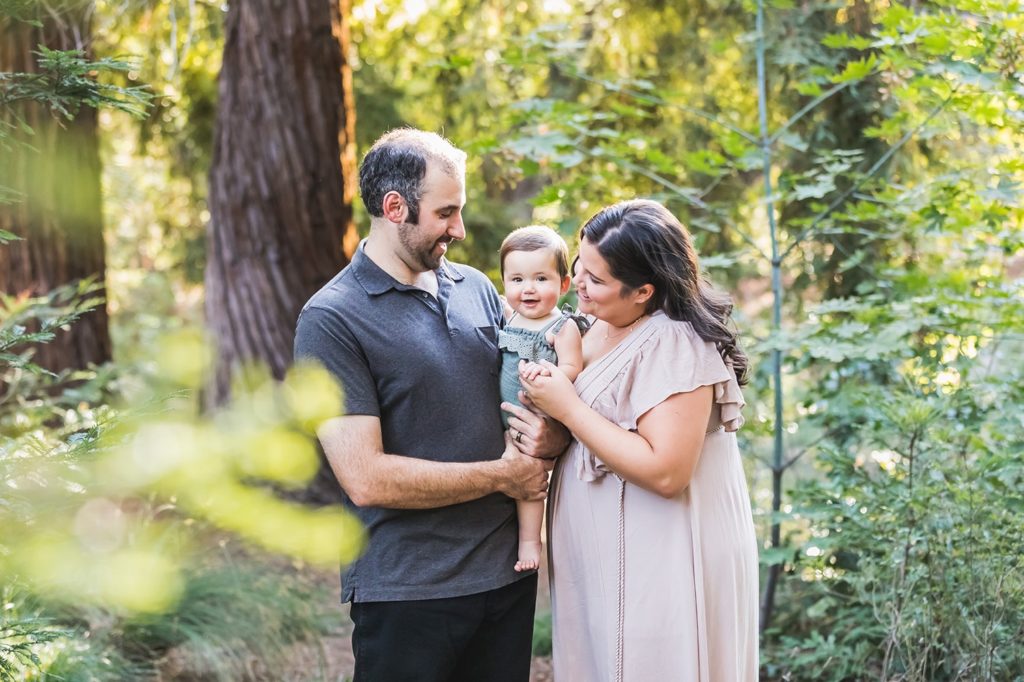 Family outdoor portrait by Ann Keen Photography in Davis CA