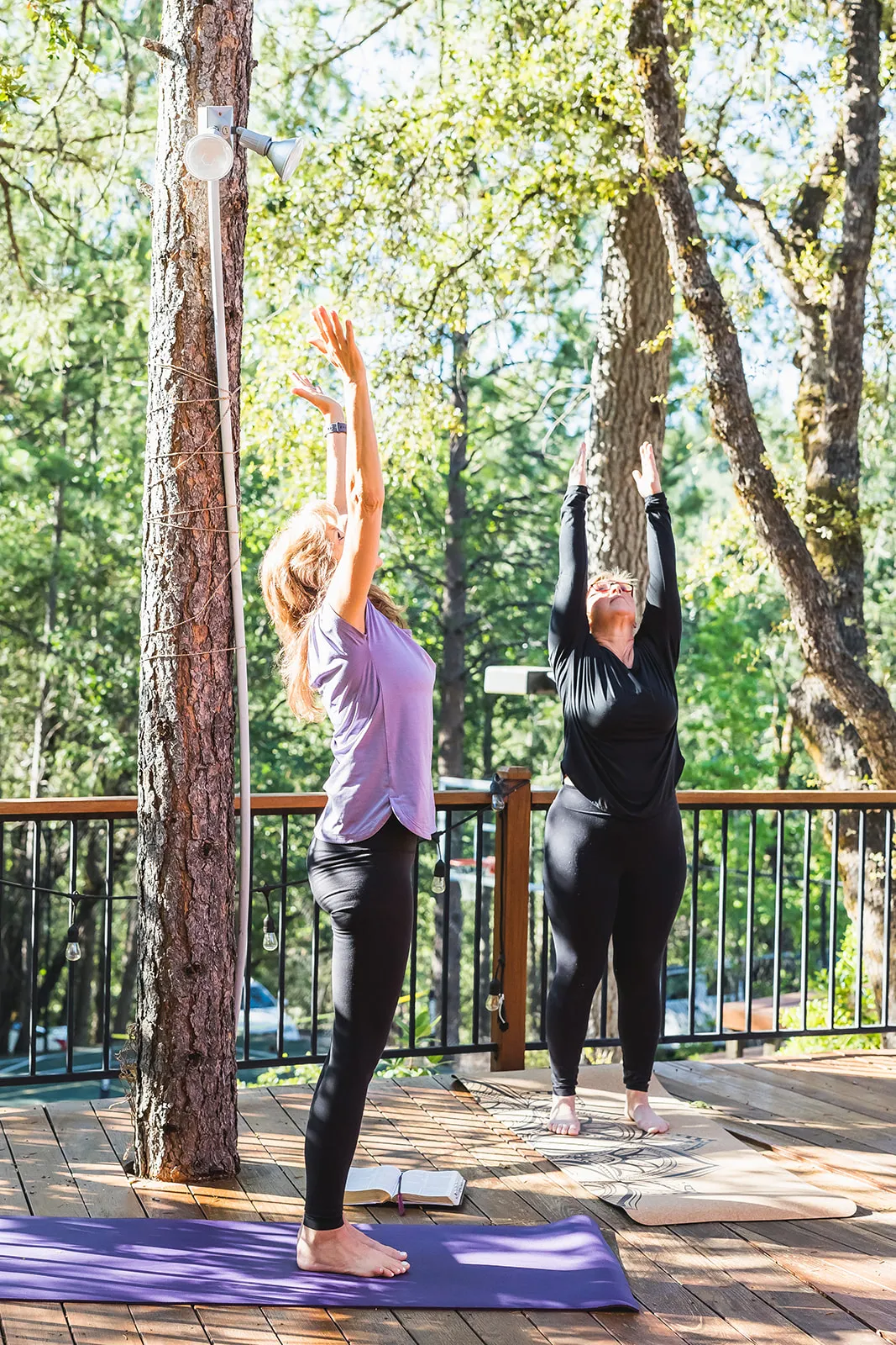 Brand photography photo of yoga session at Red Bench Retreat Center in Weimar CA