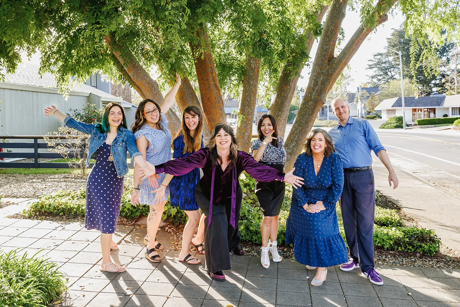 Brand session with Sacramento Hypnotherapy in Sacramento CA. This is a group photo of all the therapist and office staff